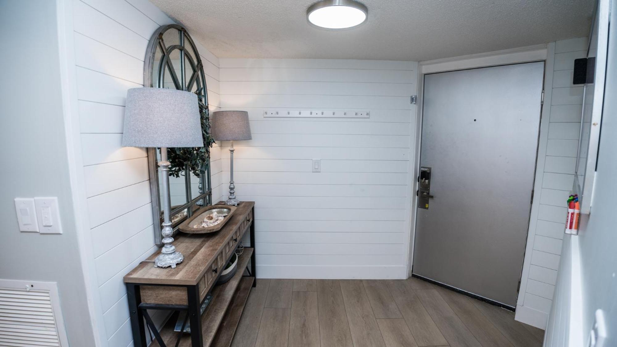 New Rental - 3Br 3Ba Corner Beachfront - 2024 Remodel - 3 Pools, Tiki Hut, Gym, Tennis Panama City Beach Extérieur photo