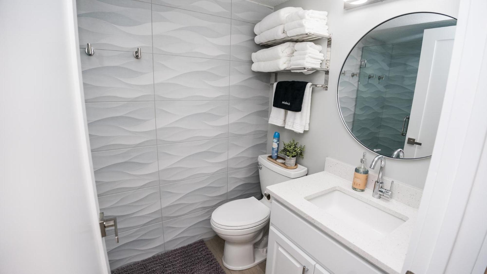 New Rental - 3Br 3Ba Corner Beachfront - 2024 Remodel - 3 Pools, Tiki Hut, Gym, Tennis Panama City Beach Extérieur photo